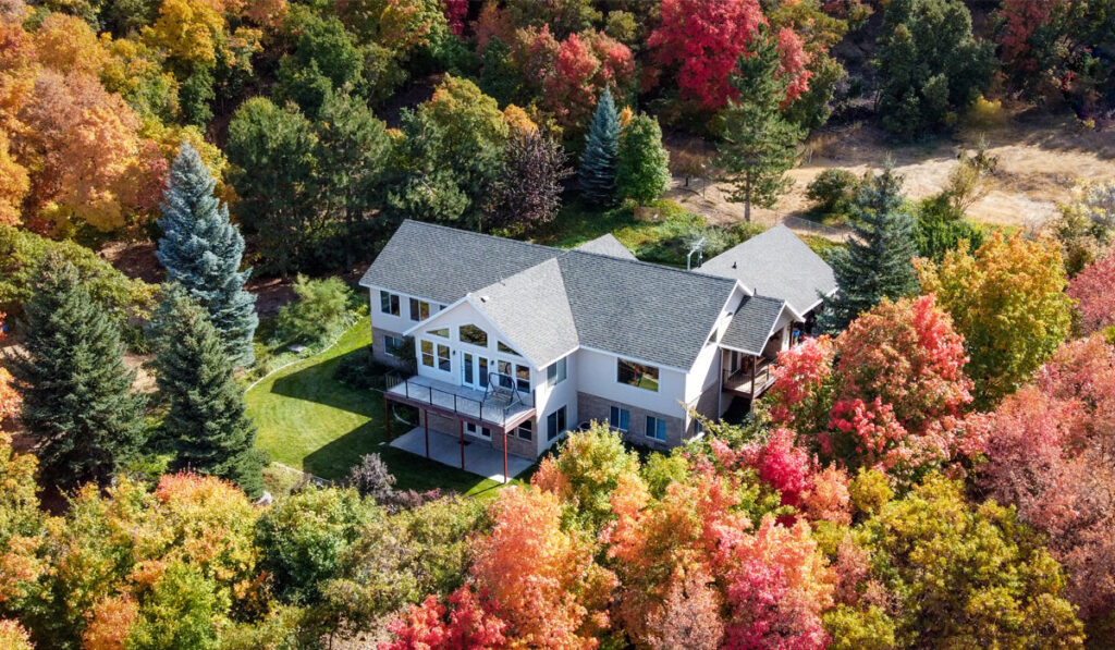 The Fall Is A Perfect Time To Replace Your Roof
